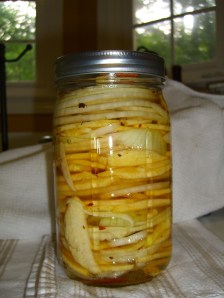 Pickling apple and onion